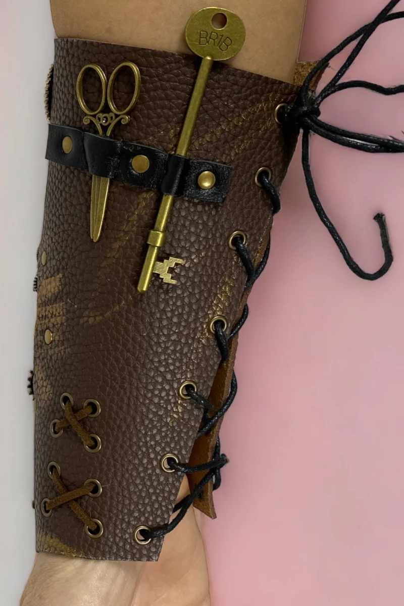 Steampunk Enchanter Armband (Unisex) - Image 3
