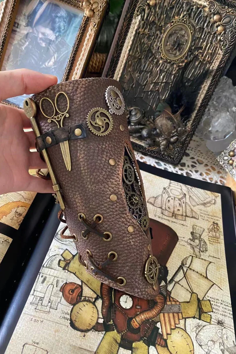 Steampunk Enchanter Armband (Unisex) - Image 7