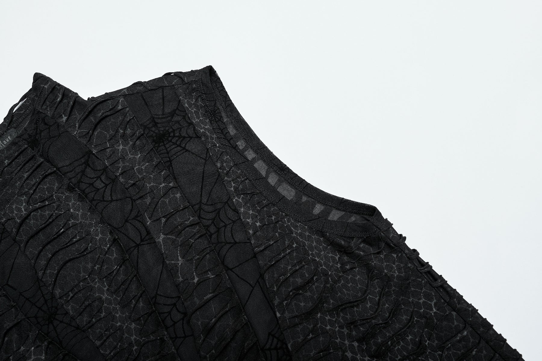 Web of Shadows Top - Image 7